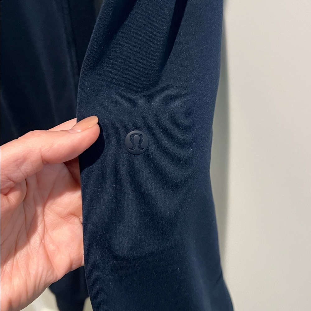 Lululemon Soft Jersey Jogger size 6 navy blue - Picture 4 of 5